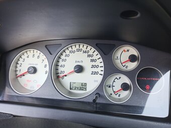Prodám Mitsubishi Lancer 2004 Wagon, 2.0i (99kw), Benzín - 10