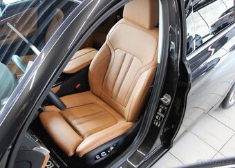 BMW Řada 5 530d Touring xDrive Luxury Lin nafta automat - 10