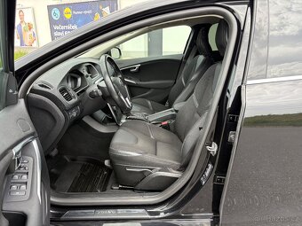 Volvo V40 D4 AUT/Polestar - 147 kW/servis. kn./v ČR-1. maj. - 10