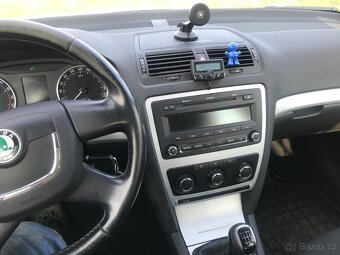 Škoda Octavia II Combi 1.6 TDI, 2011, Facelift - 10