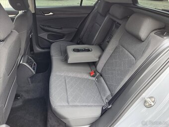 Volkswagen Golf 1,5 eTSi 110kW DSG Life ČR 1.maj 16V eTSi EV - 10