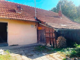 Rod. dům 2+1 UHERSKÝ BROD - ÚJEZDEC - 10