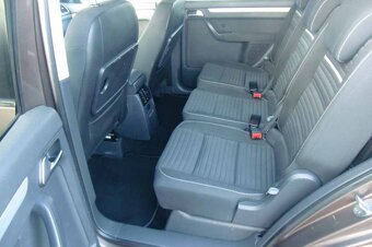 VW TOURAN 1,6TDI Cup - 10