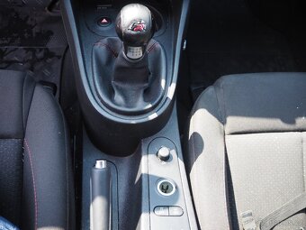 Seat Leon FR 2.0 TDI FACELIFT, SPORT - 10