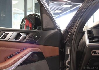BMW X5 xDrive45e X Line Individual / hybridní automat - 10