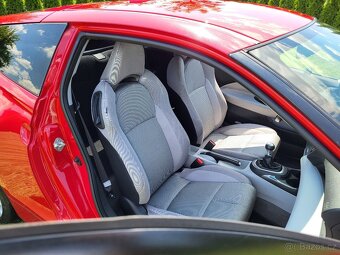 Honda CR-Z 1.5 2012 ČR - 10