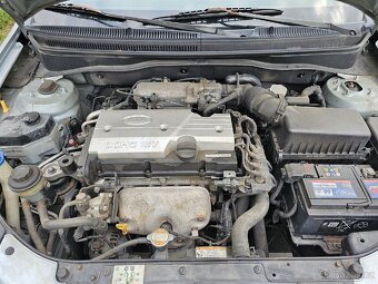 Kia rio 1.4 71kw - 10