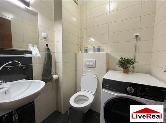 Makarska 3i, centrum, terasa 77m2, súkromný bazén, parking - 10