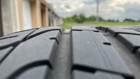 Letní pneu PIRELLI P ZERO MO 235x50 R19 99W - 999 Kč/2 ks - 10