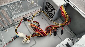 HTPC / PC desktop skříň vč. zánovního zdroje - 10