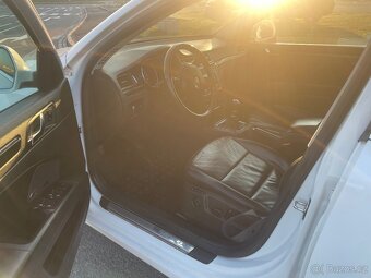 Škoda Superb 2.0TDi 125kw - 10