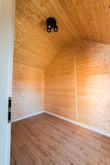 MOBILNÍ DŮM V ROZMĚRU 7x3,5 + 1m Terasa - Tiny House - 10