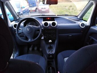 PEUGEOT 1007 NAJ JEN 70,, 1,4i BENZIN 65 KW + KLIMA - 10