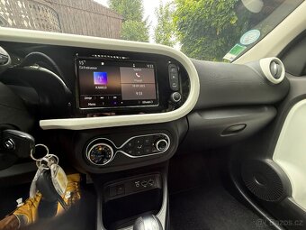 Twingo e-tech elektromobil - 10