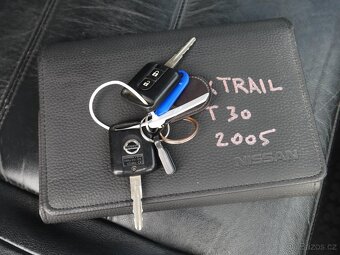 Nissan X-Trail 2.2DCi ,  100 kW nafta, 2005 - 10