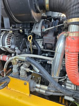 kolový nakladač Schmidt 3745, motor EU 5 , 45 kw - 10