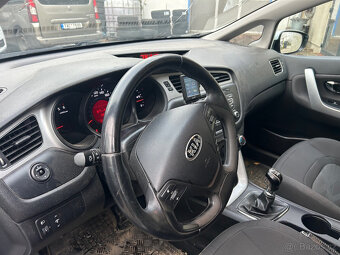 Kia Ceed r.v. 2014 1,6CRDi 94Kw - 10