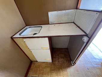 Obytná pojízdná maringotka - 10