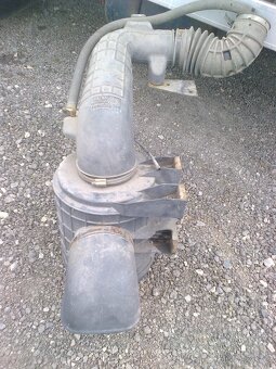 Renault Midlum - filtr box - kompletní - pěkný stav - 1.495 - 10