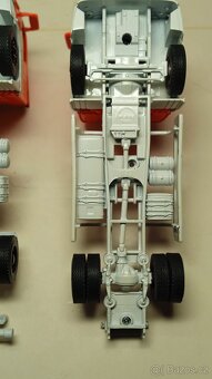 2x model 1:43 MAN TGS hasiči - 10