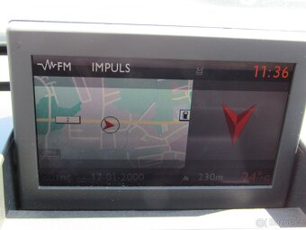 Peugeot 5008 2.0HDi , 120 kW nafta, 2011 - 10