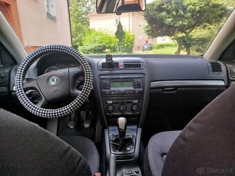 Škoda Octavia 2 2,0 TDI 103 kW. Manuál - 10