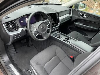 Volvo XC60 2.0 B4 145kW - 10