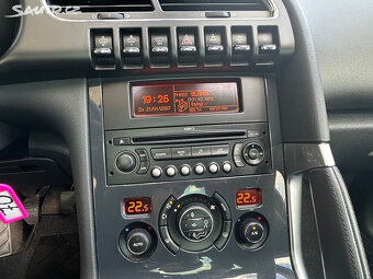 Peugeot 3008, 1.6,2.MAJ,TEMPOMAT,TAŽNÉ - 10