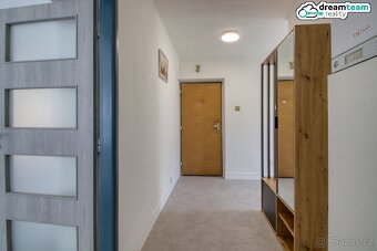Prosluněný byt 2+1, 56 m2 v cihlovém domě, Rožnov p. R. - 10