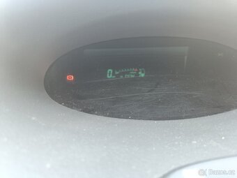 Toyota Yaris 1.0 50 kW - 10