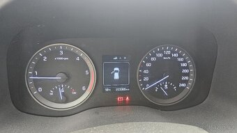 Hyundai Tucson 2.0 crdi 100kW 4x4 2017 - 10