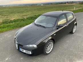 Alfa Romeo 147 1.9JTD 110kw - 10