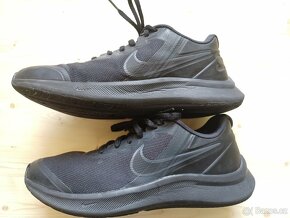 Boty Nike Star Runner 3GS 38,5 - 10