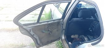 BMW E34 525i 141kw - 10