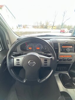 Nissan Pathfinder 2.5DCI 4x4 2007 - 10