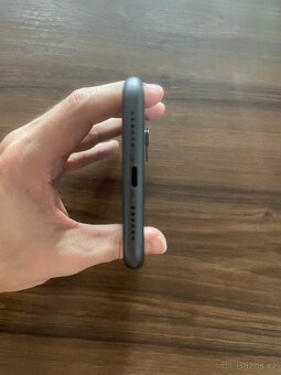 iPhone 11 (128gb) - 10