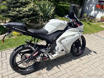 Prodám Yamaha YZF-R125 (r.v. 2012) – laděný výfuk, po GO mot - 10
