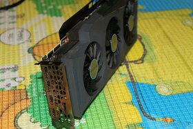 GeForce RTX 3090 Gigabyte - 10