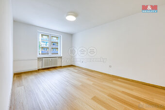 Pronájem bytu 3+1, 74 m², Plzeň, ul. Pecháčkova - 10