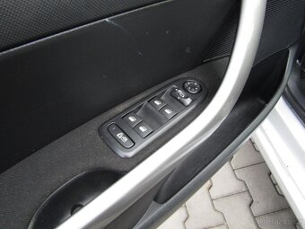 Peugeot 308 1.6 HDi ,  82 kW nafta, 2013 - 10