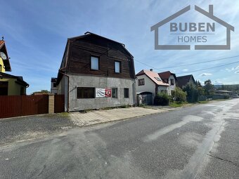 RD se čtyřmi bytovými jednotkami (užitná plocha 460 m2) - Dl - 10