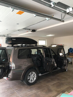 Mitsubishi Pajero - 10
