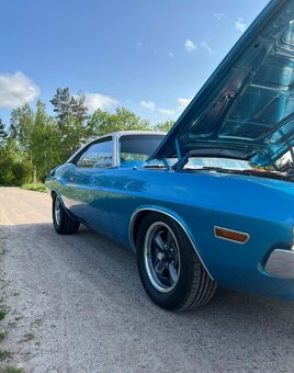 Dodge Challenger 383 V8 – Special Edition, r. v. 1970 - 10
