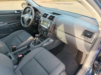 Prodám Volkswagen Golf 5 po servise, STK, v pěkném stavu - 10