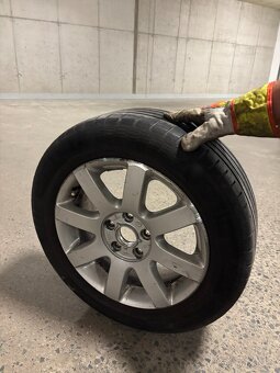 Touran 2.0 TDI 103kW 2005 - 10