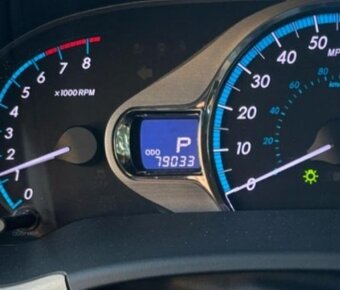 TOYOTA SIENNA - 10