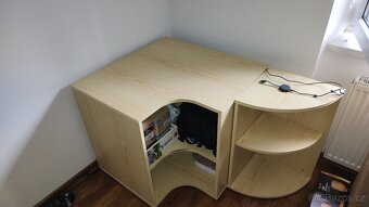 Skříně do dětského pokoje vč. postele - 10