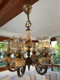 Mosazno-porcelánový lustr - 10
