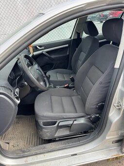 Škoda Octavia II sedan 1,9TDI 77kw bez STK - 10