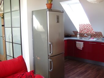 Moderní byt 3+kk 72 m² s balkonem a park.stáním, Mukařov - 10